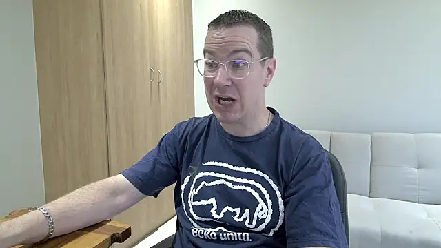 BrettJ81 online show from 3, 2, 2026