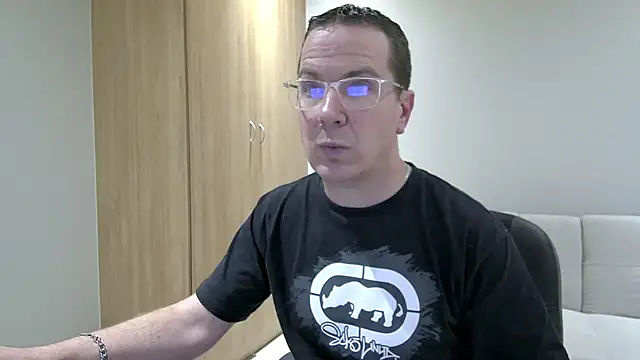 BrettJ81 online show from 10, 9, 2025