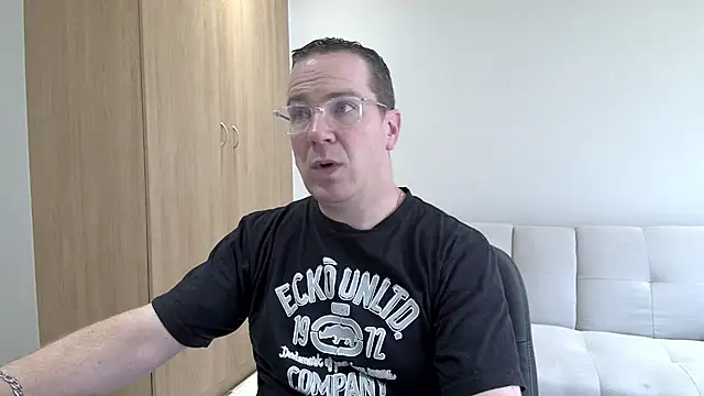 BrettJ81 online show from 8, 1, 2026