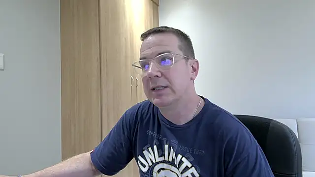 BrettJ81 online show from 11, 1, 2025