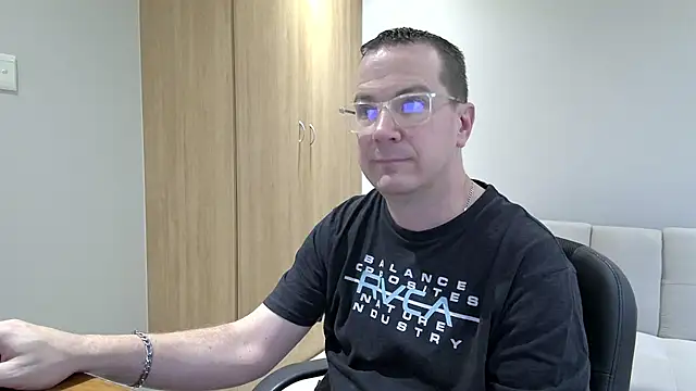 BrettJ81 online show from 16, 10, 2025