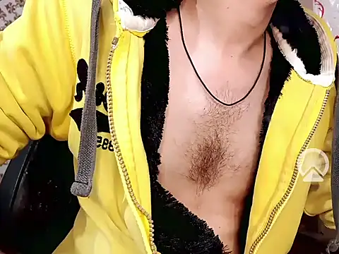 BrownBoy69666 online show from 4, 12, 2024