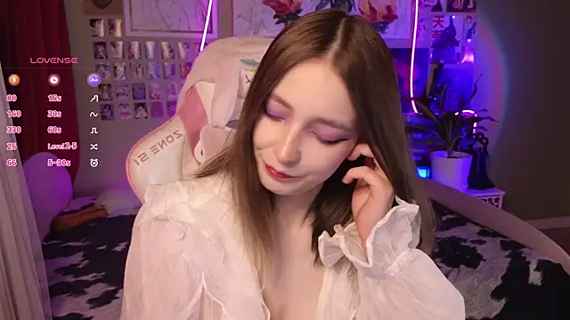 Evie Ro online show from 2, 5, 2026