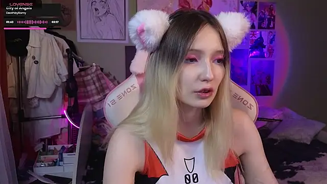 Evie Ro online show from 12, 2, 2025