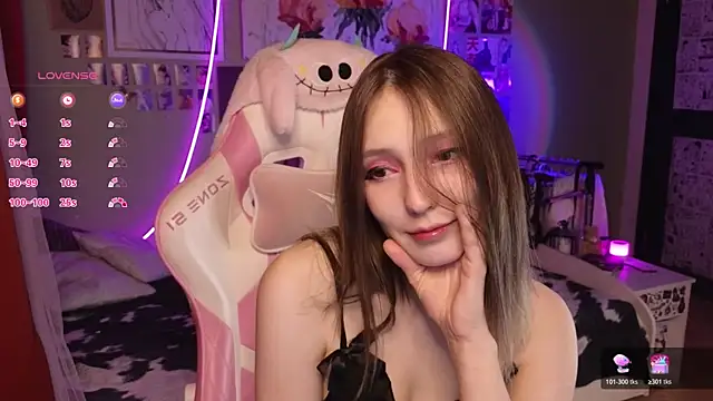 Evie Ro online show from 4, 4, 2026