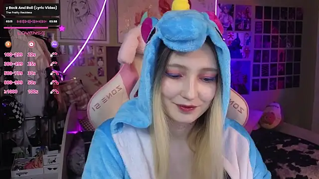 Evie Ro online show from 7, 3, 2025