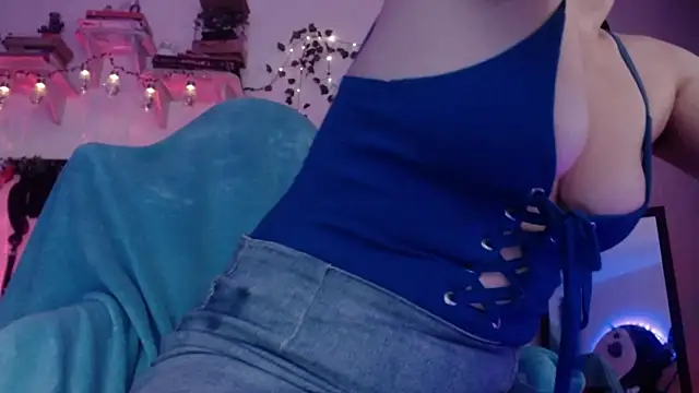 Eve Blue77 online show from 12, 9, 2025