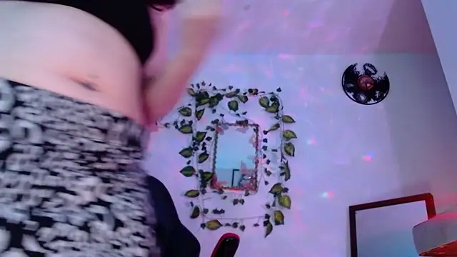 Eve Blue77 online show from 8, 3, 2025