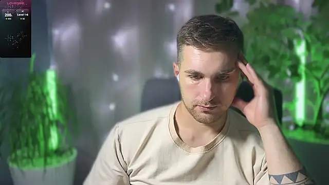 Sweeet  boy online show from 20, 3, 2025