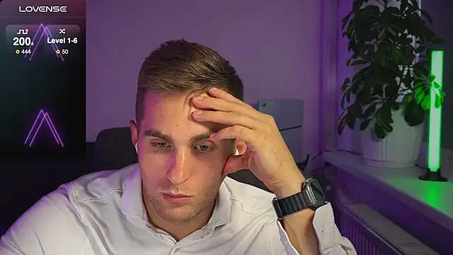 Sweeet  boy online show from 18, 9, 2025