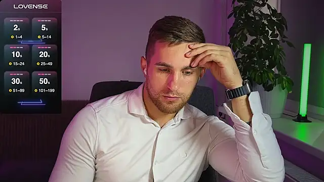 Sweeet  boy online show from 11, 10, 2025