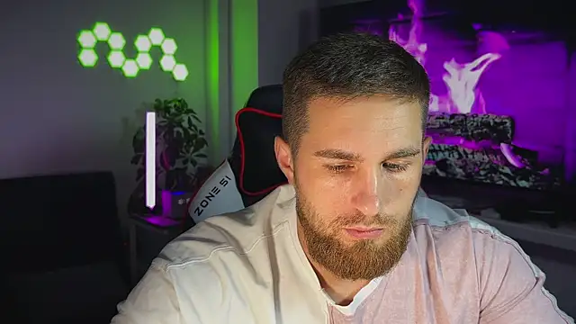 Sweeet  boy online show from 18, 12, 2025