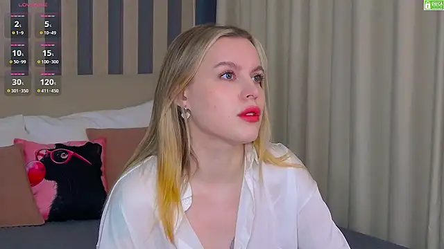 AmaliaBell online show from 5, 2, 2026