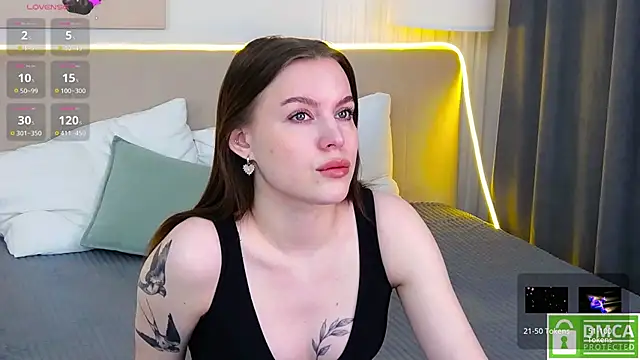 AmaliaBell online show from 7, 10, 2025