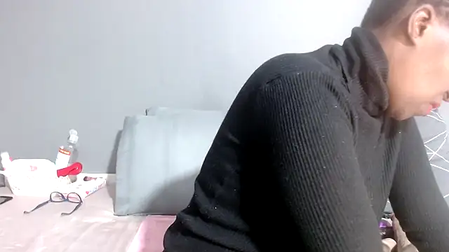 graciousxxx online show from 18, 5, 2026