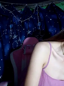   Mai-love19   online show from 20, 9, 2025