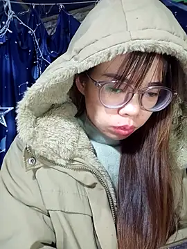   Mai-love19   online show from 28, 11, 2025