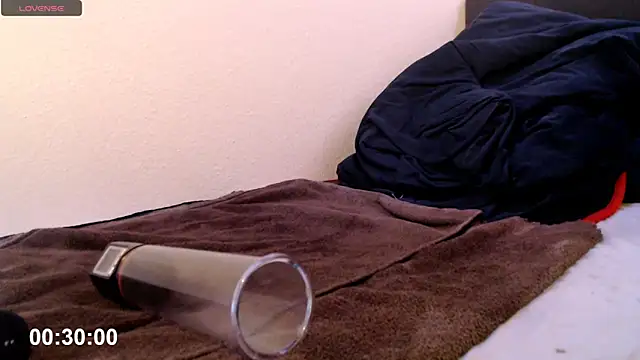 -sluttyass- online show from 15, 11, 2025