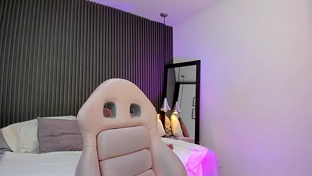 pervert lizza online show from 8, 1, 2026