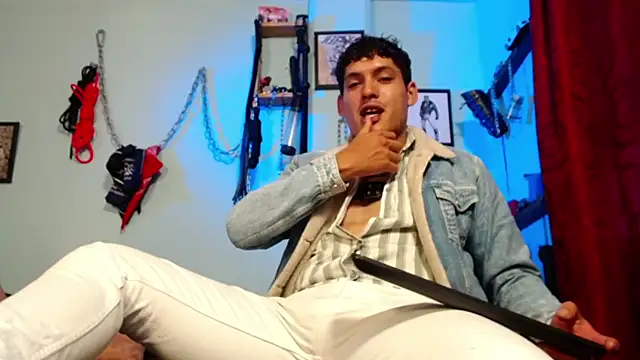 dom2travelersss online show from 2, 4, 2026