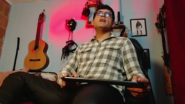 dom2travelersss online show from 15, 9, 2025