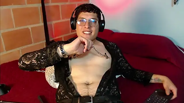 dom2travelersss online show from 11, 9, 2025