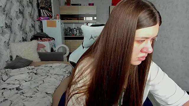 Lis Kollen online show from 11, 11, 2025