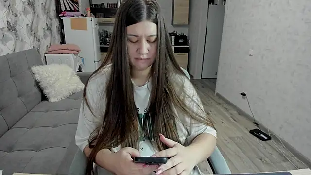 Lis Kollen online show from 2, 12, 2025