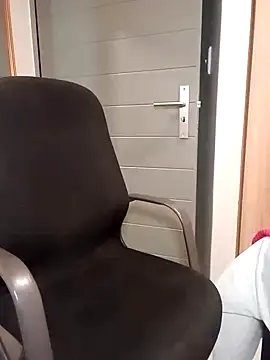 BabySweetDee online show from 24, 2, 2025