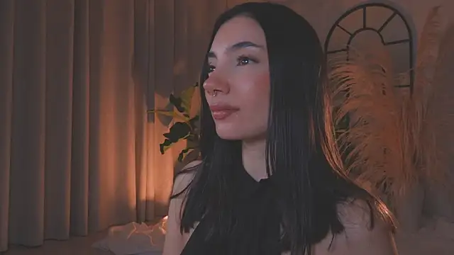 AmyArmstrong online show from 20, 9, 2025