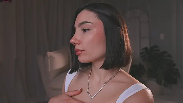 AmyArmstrong online show from 9, 4, 2026