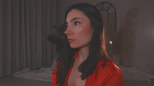 AmyArmstrong online show from 7, 10, 2025