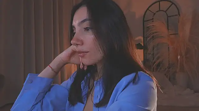 AmyArmstrong online show from 1, 10, 2025