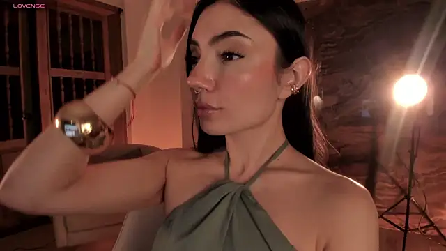 AmyArmstrong online show from 22, 3, 2025