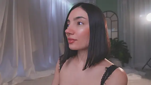 AmyArmstrong online show from 12, 2, 2026