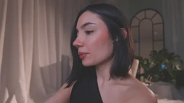 AmyArmstrong online show from 13, 2, 2026