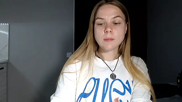 Snapshot of Sunbeam_ chatting on 11, 7, 2026 Sunbeam online show from 11, 7, 2026