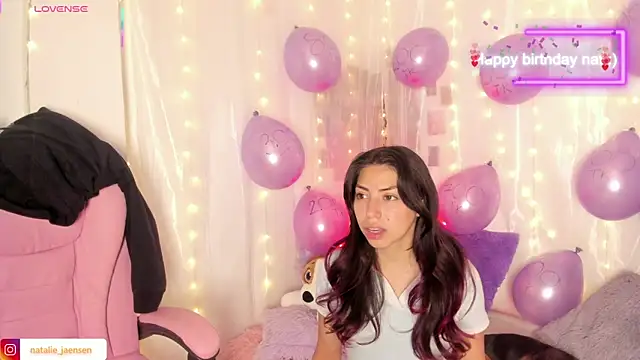 Snapshot of natalie_jaensen chatting on 16, 1, 2026 natalie jaensen online show from 16, 1, 2026