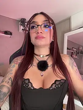 DaniDusan  online show from 30, 11, 2025