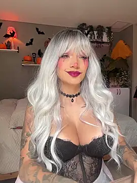 DaniDusan  online show from 20, 10, 2025