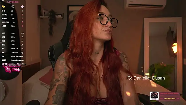 DaniDusan  online show from 20, 1, 2025