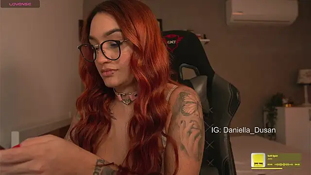 DaniDusan  online show from 28, 1, 2025