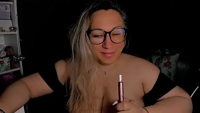 CumOnMy Tits online show from 23, 4, 2026