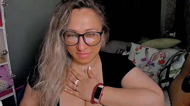 CumOnMy Tits online show from 10, 3, 2026