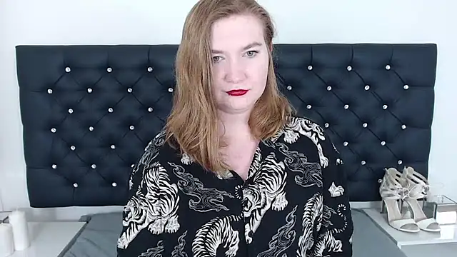 LaraDream online show from 26, 2, 2025