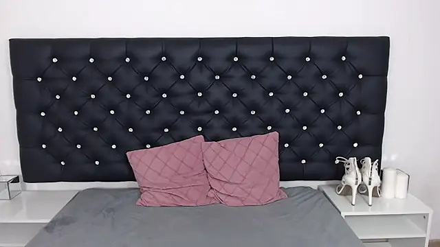 LaraDream online show from 19, 3, 2025