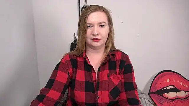 LaraDream online show from 9, 10, 2025