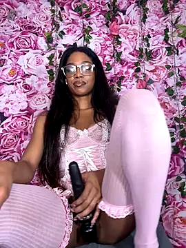 mismialove online show from 11, 10, 2025