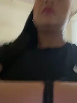 Snapshot of sofia_xxx02 chatting on 22, 9, 2025 sofia xxx02 online show from 22, 9, 2025