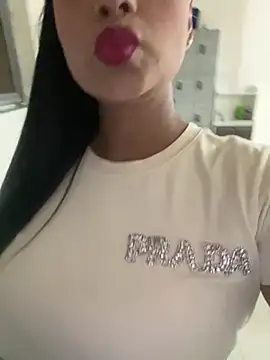 Snapshot of sofia_xxx02 chatting on 5, 2, 2026 sofia xxx02 online show from 5, 2, 2026